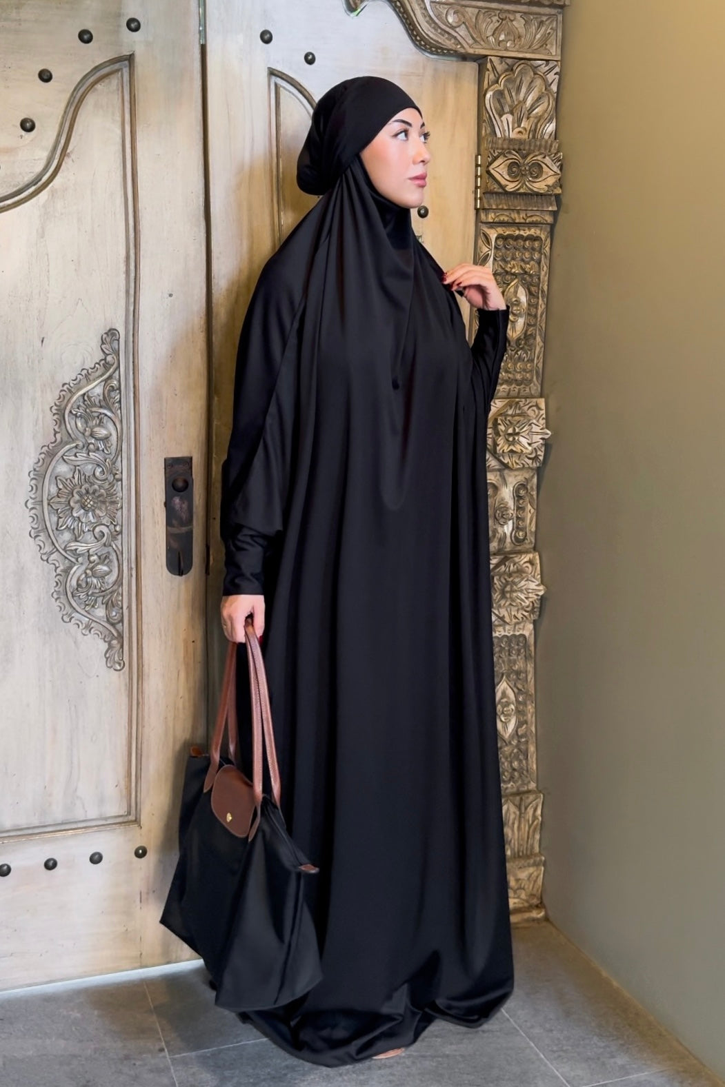 Black Oud Prayer Jilbab